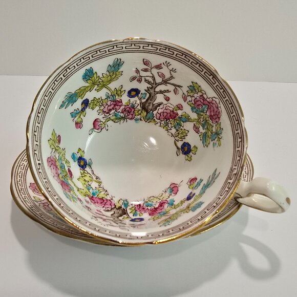 Royal Stafford - India Tree 5044 Vintage Tea Cup & Saucer, Hand Painted - Picture 3 of 7